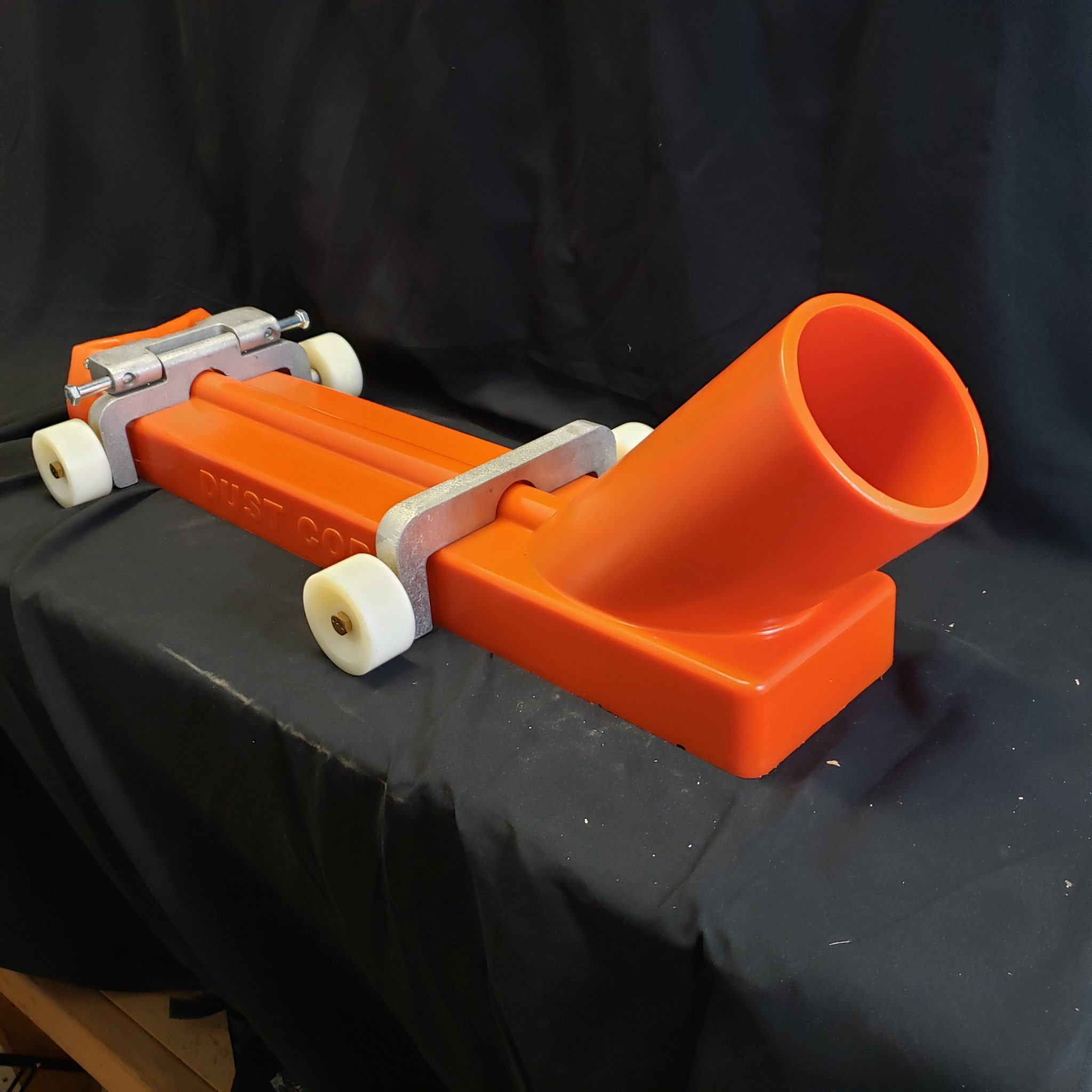 dust collection shroud for gas cut off saw